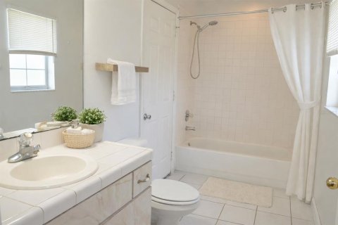 Villa ou maison à vendre à Palm Coast, Floride: 4 chambres, 147.53 m2 № 2094209 - photo 15