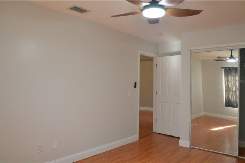 Villa ou maison à vendre à Palm Coast, Floride: 4 chambres, 147.53 m2 № 2094209 - photo 19