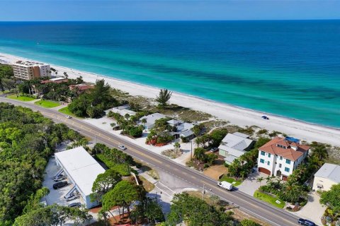 Condo in Longboat Key, Florida, 1 bedroom № 2197372 - photo 2