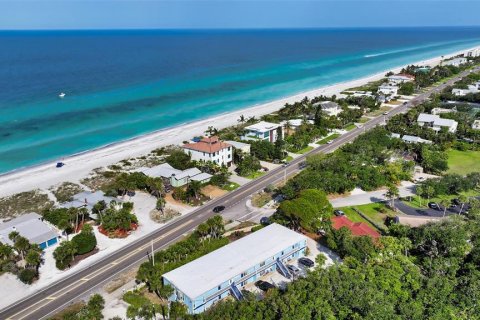 Condo in Longboat Key, Florida, 1 bedroom № 2197372 - photo 3