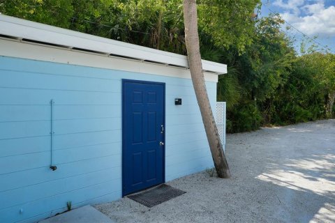 Condo in Longboat Key, Florida, 1 bedroom № 2197372 - photo 26