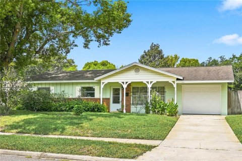 Villa ou maison à Altamonte Springs, Floride 3 chambres, 123.93 m2 № 2312565