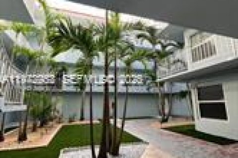 Condo in Plantation, Florida, 3 bedrooms  № 2033831 - photo 3