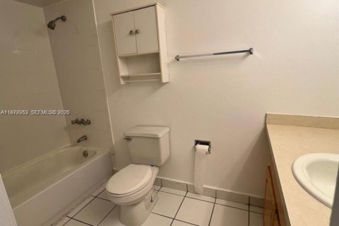 Condo in Plantation, Florida, 3 bedrooms  № 2033831 - photo 29