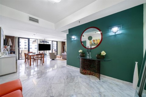 Купить кондоминиум в Майами-Бич, Флорида 3 спальни, 157.56м2, № 2031238 - фото 22