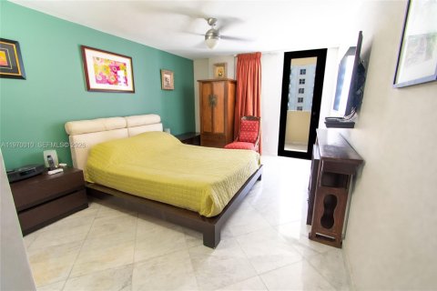 Купить кондоминиум в Майами-Бич, Флорида 3 спальни, 157.56м2, № 2031238 - фото 24