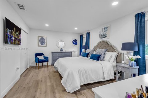 Casa en venta en Miami, Florida, 3 dormitorios, 128.21 m2 № 2000296 - foto 22