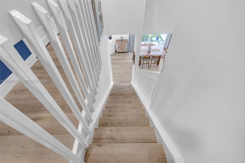 Casa en venta en Miami, Florida, 3 dormitorios, 128.21 m2 № 2000296 - foto 20