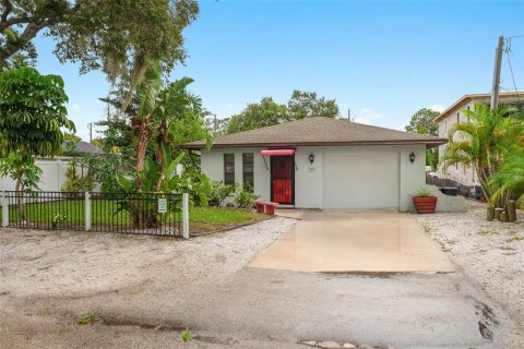 Propiedad comercial en venta en Gulfport, Florida, 4 dormitorios, 196.58 m2 № 1810835 - foto 25