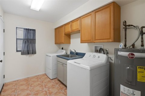 Propiedad comercial en venta en Gulfport, Florida, 4 dormitorios, 196.58 m2 № 1810835 - foto 12
