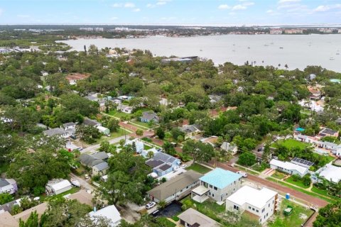 Propiedad comercial en venta en Gulfport, Florida, 4 dormitorios, 196.58 m2 № 1810835 - foto 30