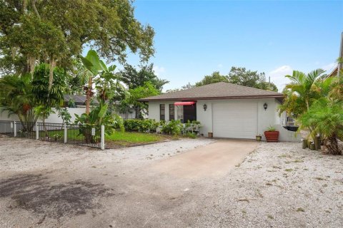 Propiedad comercial en venta en Gulfport, Florida, 4 dormitorios, 196.58 m2 № 1810835 - foto 24