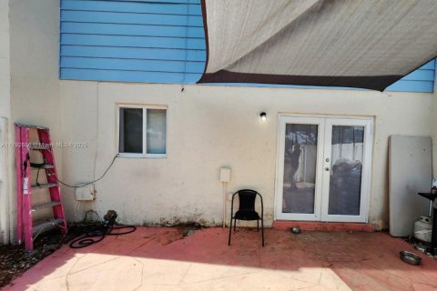 Touwnhouse à vendre à Cutler Bay, Floride: 3 chambres, 135.45 m2 № 1861741 - photo 22