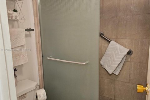 Купить кондоминиум в Авентура, Флорида 2 спальни, 100.61м2, № 1981455 - фото 16