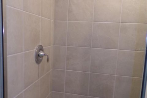 Снять в аренду кондоминиум в Пунта-Горда, Флорида 5 комнат, 104.05м2, № 1591489 - фото 30