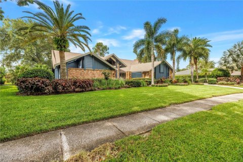 Casa en venta en Clearwater, Florida, 5 dormitorios, 432.92 m2 № 2221414 - foto 2