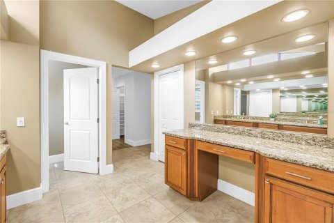 Casa en venta en Clearwater, Florida, 5 dormitorios, 432.92 m2 № 2221414 - foto 29