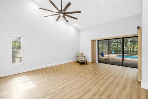 Casa en venta en Clearwater, Florida, 5 dormitorios, 432.92 m2 № 2221414 - foto 20