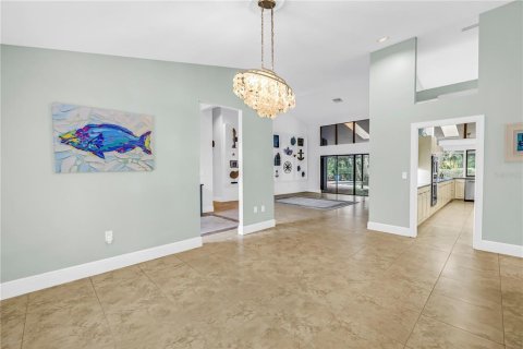 Casa en venta en Clearwater, Florida, 5 dormitorios, 432.92 m2 № 2221414 - foto 16