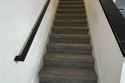 Adosado en venta en Davenport, Florida, 3 dormitorios, 153.38 m2 № 2102108 - foto 9