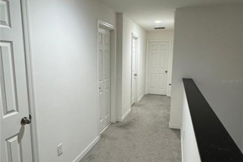 Adosado en venta en Davenport, Florida, 3 dormitorios, 153.38 m2 № 2102108 - foto 10