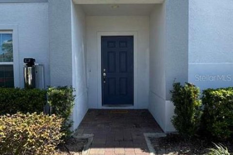 Adosado en Davenport, Florida 3 dormitorios, 153.38 m2 № 2102108