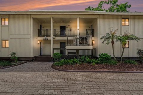 Condo à Wesley Chapel, Floride, 2 chambres  № 2093988