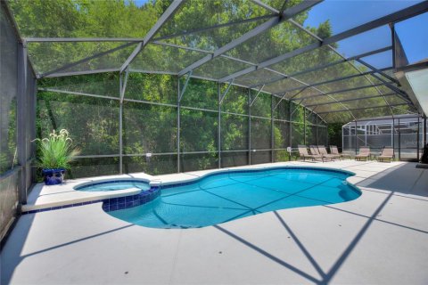 House in Davenport, Florida 4 bedrooms, 245.26 sq.m. № 2236640 - photo 14