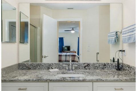 Villa ou maison à vendre à New Port Richey, Floride: 2 chambres, 119.1 m2 № 2201932 - photo 30