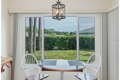 Villa ou maison à vendre à New Port Richey, Floride: 2 chambres, 119.1 m2 № 2201932 - photo 8