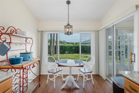 Villa ou maison à vendre à New Port Richey, Floride: 2 chambres, 119.1 m2 № 2201932 - photo 10