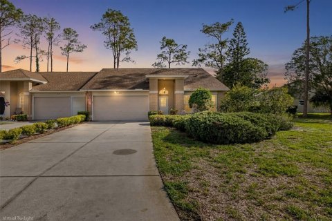 Villa ou maison à vendre à New Port Richey, Floride: 2 chambres, 119.1 m2 № 2201932 - photo 3