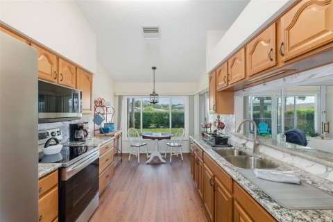 Villa ou maison à vendre à New Port Richey, Floride: 2 chambres, 119.1 m2 № 2201932 - photo 14