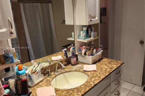 House in Homestead, Florida 3 bedrooms, 155.89 sq.m. № 2062416 - photo 22