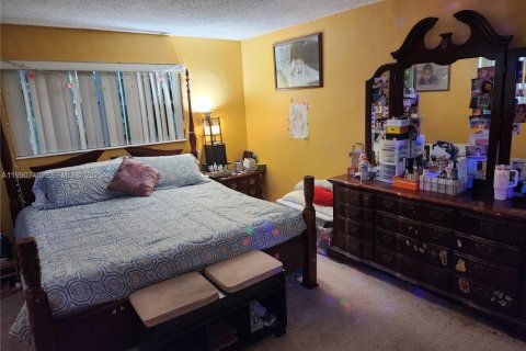 House in Homestead, Florida 3 bedrooms, 155.89 sq.m. № 2062416 - photo 5