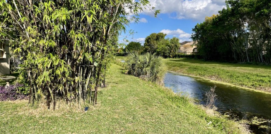 Casa en Wellington, Florida 3 dormitorios, 224.54 m2 № 1080498