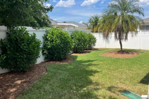 House in The Villages, Florida 2 bedrooms, 104.33 sq.m. № 1657459 - photo 4