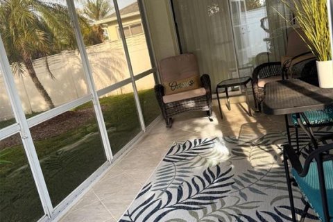 House in The Villages, Florida 2 bedrooms, 104.33 sq.m. № 1657459 - photo 7