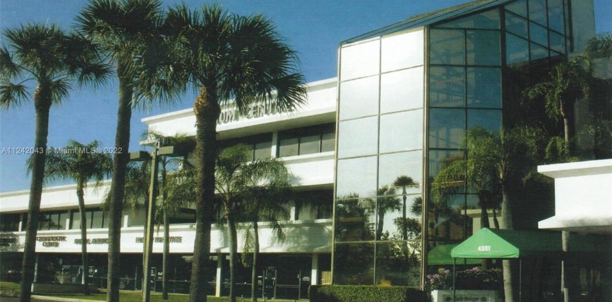 Bureau à Davie, Floride № 461337