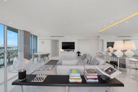 Copropriété à louer à Miami Beach, Floride: 3 chambres, 201.88 m2 № 1933438 - photo 5