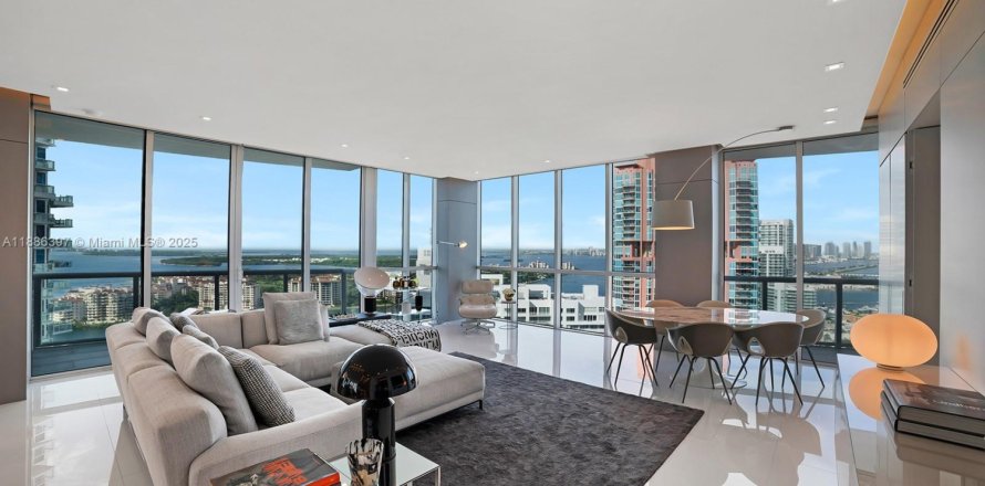 Condo à Miami Beach, Floride, 3 chambres № 1933438