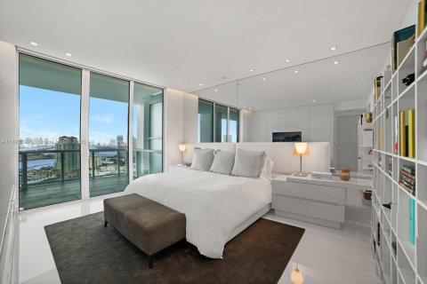 Copropriété à louer à Miami Beach, Floride: 3 chambres, 201.88 m2 № 1933438 - photo 12