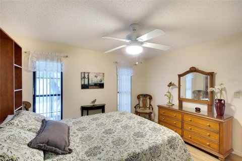 Copropriété à vendre à Bradenton, Floride: 2 chambres, 160.35 m2 № 2129653 - photo 6