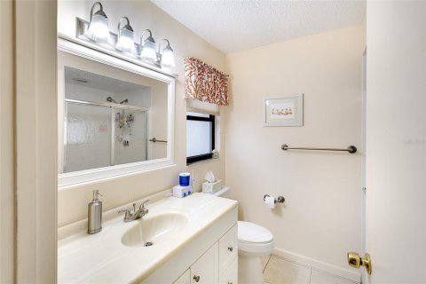 Copropriété à vendre à Bradenton, Floride: 2 chambres, 160.35 m2 № 2129653 - photo 11