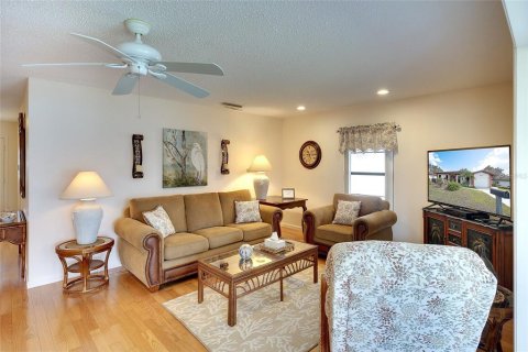 Copropriété à vendre à Bradenton, Floride: 2 chambres, 160.35 m2 № 2129653 - photo 25