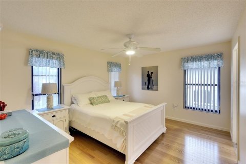 Copropriété à vendre à Bradenton, Floride: 2 chambres, 160.35 m2 № 2129653 - photo 9