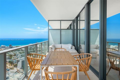 Condominio en venta en Miami Beach, Florida, 2 dormitorios, 133.22 m2 № 2183398 - foto 19
