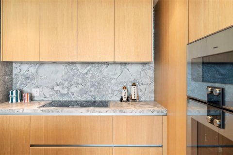 Condominio en venta en Miami Beach, Florida, 2 dormitorios, 133.22 m2 № 2183398 - foto 7