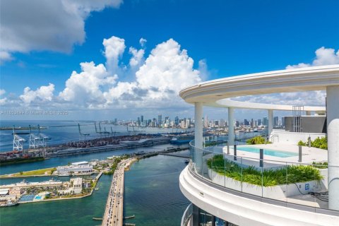 Condominio en venta en Miami Beach, Florida, 2 dormitorios, 133.22 m2 № 2183398 - foto 29