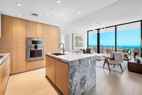 Condominio en venta en Miami Beach, Florida, 2 dormitorios, 133.22 m2 № 2183398 - foto 3